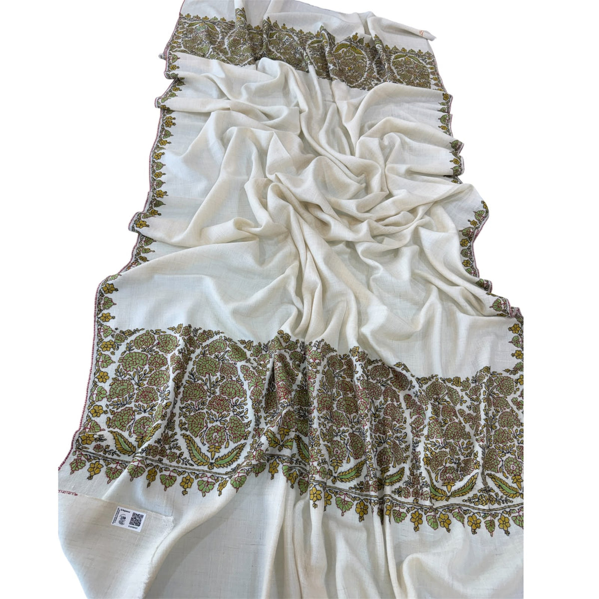 GI-Certified Kashmiri Sozni Shawl – Jamma Badam Hand Embroidery