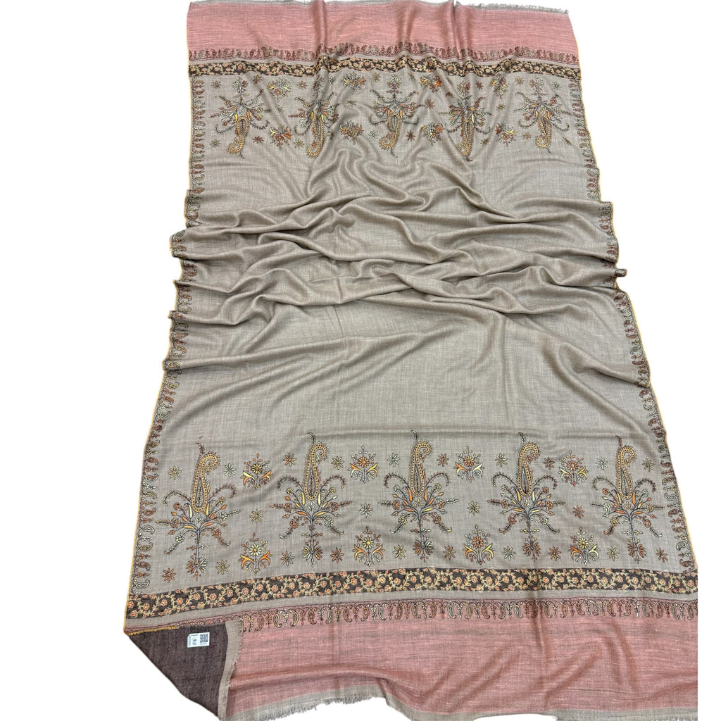 GI tagged Kashmiri Handmade shawl