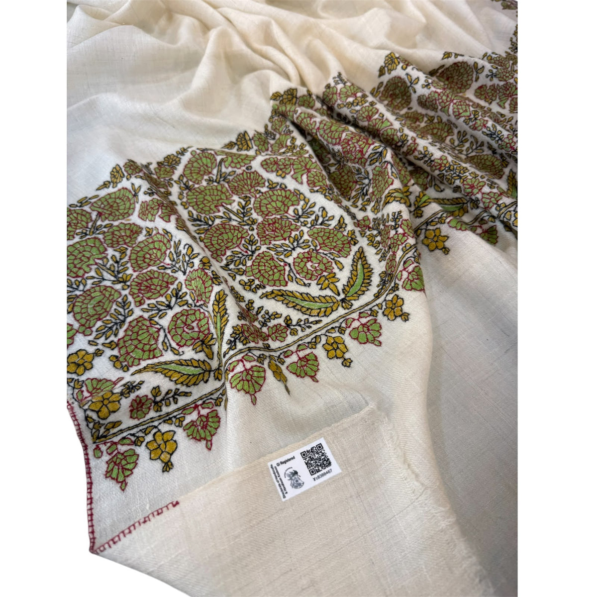 GI-Certified Kashmiri Sozni Shawl – Jamma Badam Hand Embroidery