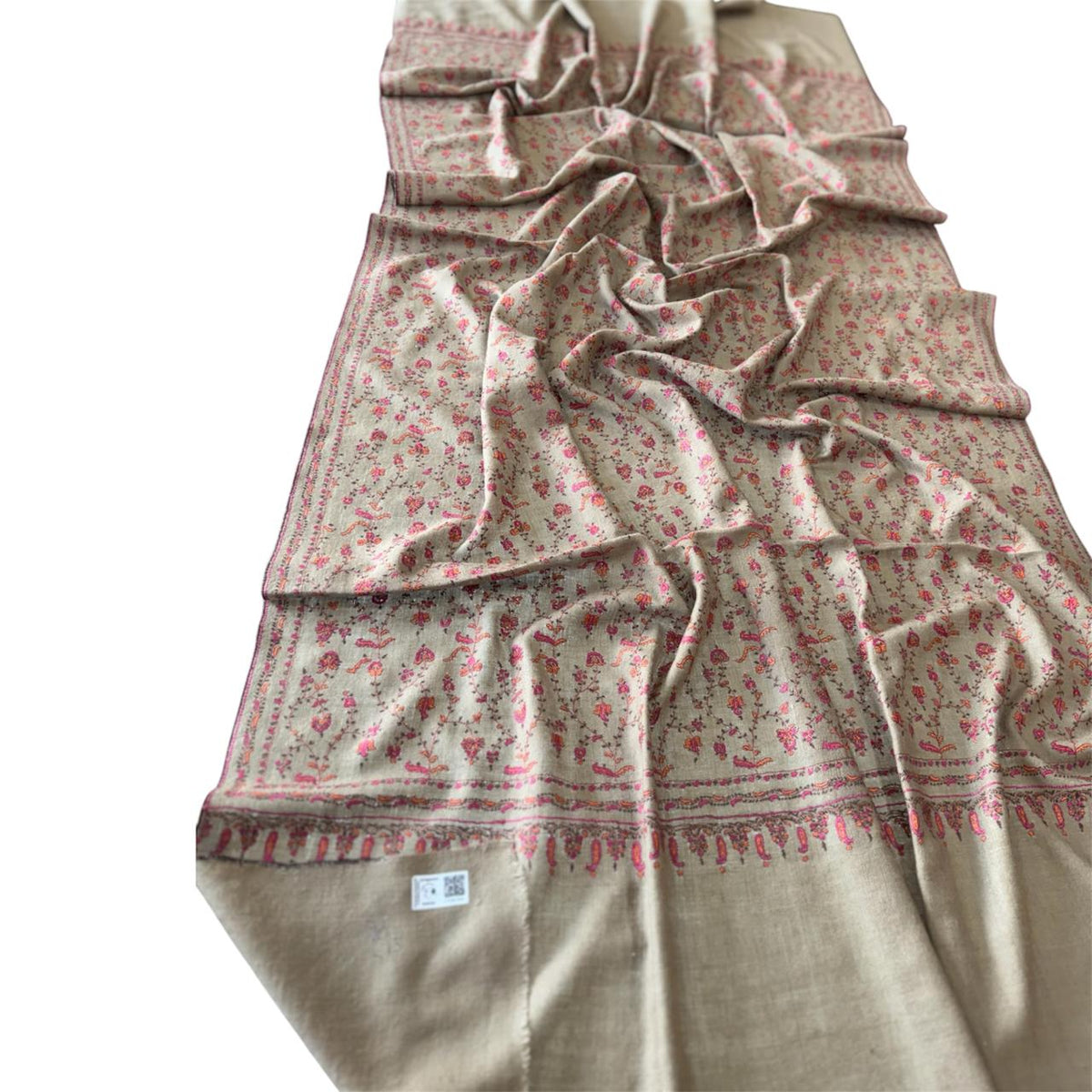 Gi tagged Kashmiri Handmade Shawl 