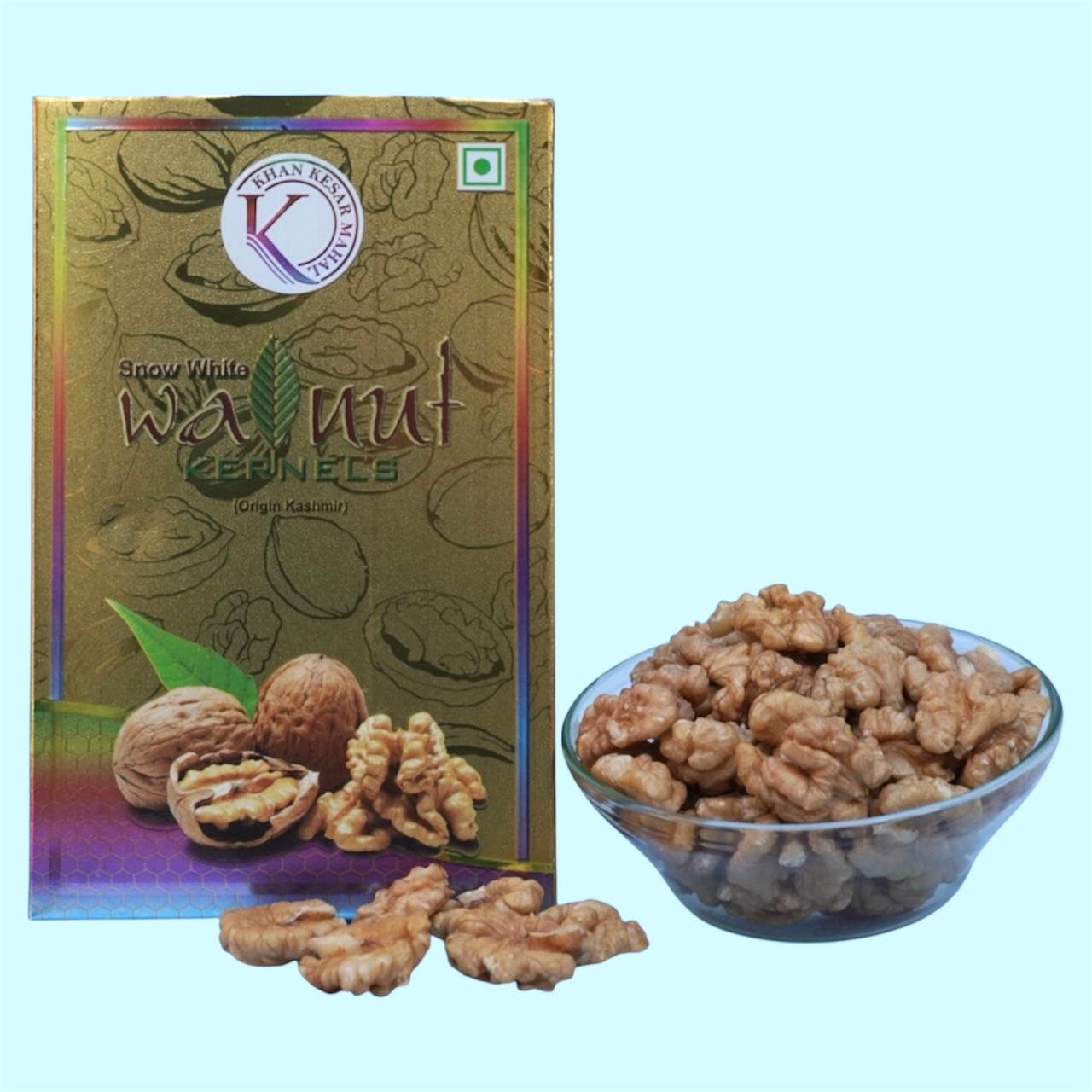 Snow White Walnut Kernals